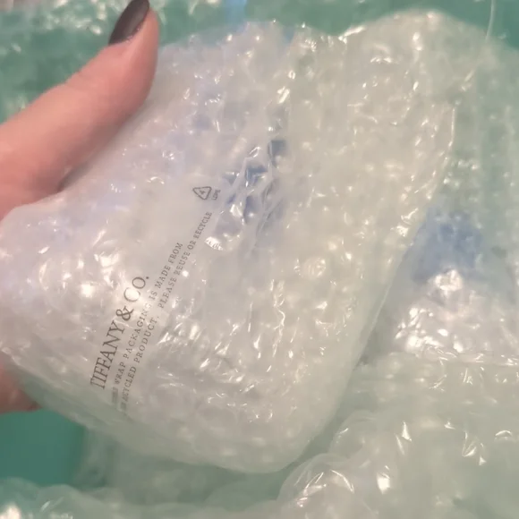 Tiffany & Co. Blue Box - Picture 4 of 9